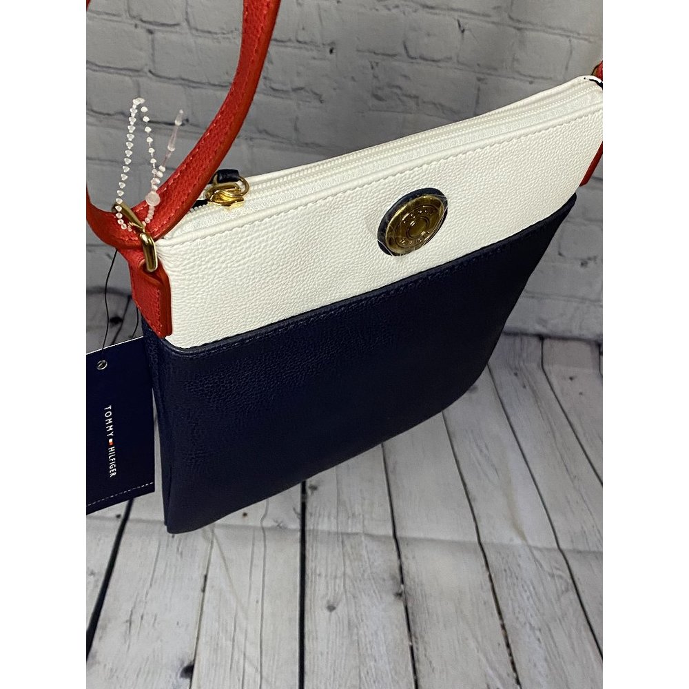 NWT Tommy Hilfiger Color Block Crossbody Bag